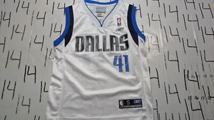 Small Kids Sz 8 Dallas Mavericks Basketball # 41 Nowitzki Reebok Jersey - Picture 1 of 5