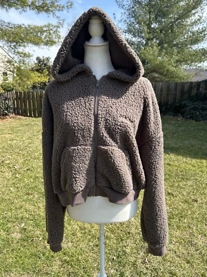 Sudadera con capucha recortada cremallera completa difusa oso de peluche gris Skims salón 2X Foto 1 de 4