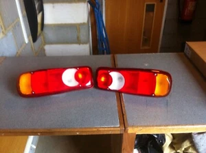 Iveco 24V Rear lights - Picture 1 of 3