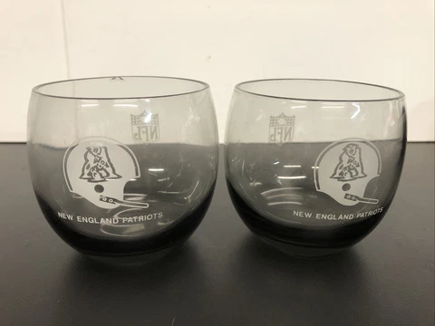 Vintage NFL New England Patriots Cocktail Cups Smoked Glass Lot Of 2 C8 Cover