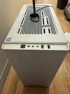 GAMING PC - Intel I9 9900k 32GB RAM RTX 2080 SUPER 5TB Storage  - Picture 1 of 11