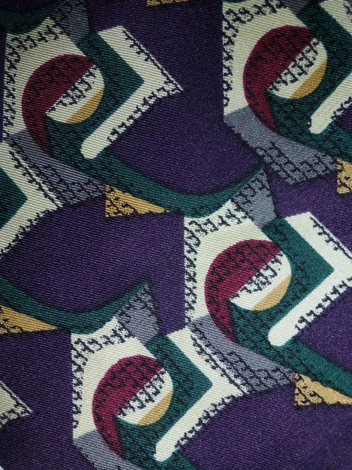 Corbata de estudio Robert Talbott patrón estampado geométrico cosida a mano hecha en EE. UU. Foto 1 de 4