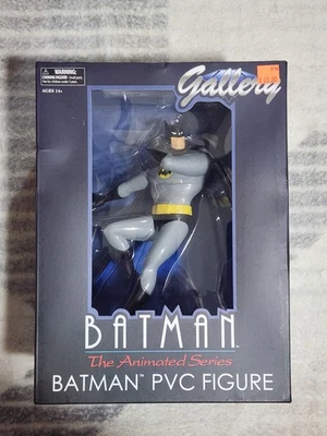 Batman Serie Animada Batman Estatua Diamond Select Foto 1 de 4