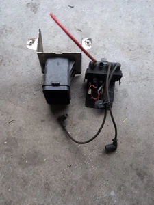 98 SEADOO CHALLENGER 1800 REAR ELECTRICAL BOX W/ IGNITION COIL #1 204470236 - Foto 1 di 3