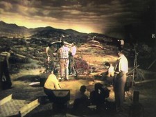 RARE color STILL WAR OF THE WORLDS PRODUCTION PHOTO #7 BUILDING THE SET.