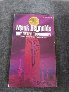 Day after Tomorrow Mack Reynolds PB 1st Ace (1976) - Picture 1 of 1