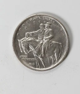 1925  U.S. Stone Mountain SILVER Half Dollar Coin - Picture 1 of 2