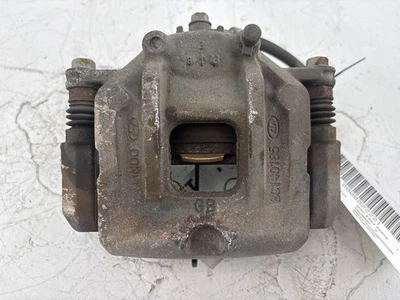 Conjunto de pinza de freno delantera izquierda Kia Sorento 2016-2020 OEM Foto 1 de 4