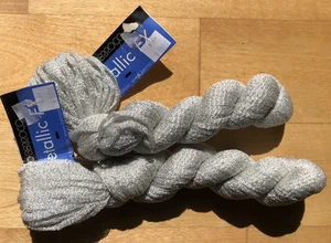 Menge 2 Hanks Berroco METALLIC FX (aka METALLICA) Garn in Silber (1002) - Bild 1 von 4