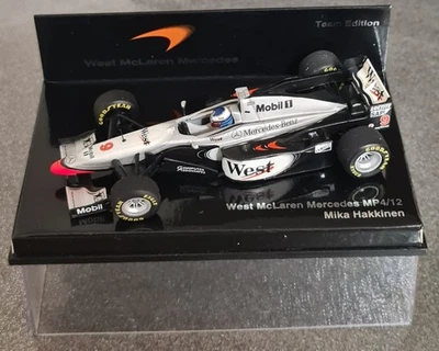 Minichamps 1:43 West McLaren Mercedes MP4/12 Mika Hakkinen Team Edition 500pcs - Bild 1 von 4