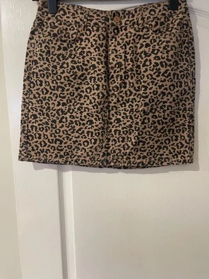 New Look Leopard Print Denim Skirt Size 12 - NEW - Image 1 of 3