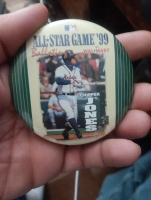 Chipper Jones Atlanta Braves 1999 Walmart All Star Game Balloting Button - Image 1 of 2