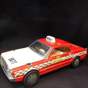 Deluxe Taxi Diecast Model Car Collectible Vehicle Color Red and White Width 14cm - Picture 1 of 17