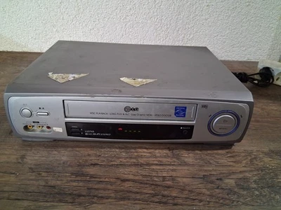 LG VHS Video Cassette Recorder Videorecorder ungeprüft - Bild 1 von 4