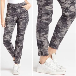 Spanx Womans Sz Medium Pants Camo Moto Cargo Pull On Chino Grey Comfort - Picture 1 of 13