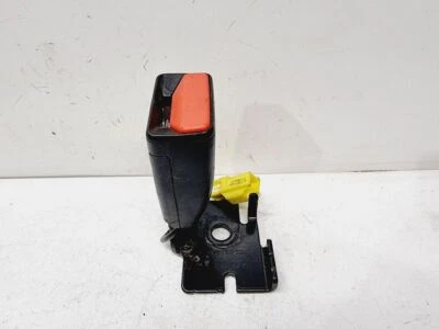 2016 Volvo V40 Cross country Right  Rear seat belt buckle 31292085 - Image 1 of 3