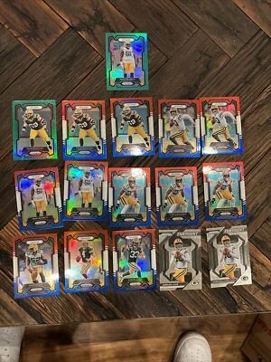 16) 2023 Panini Prizm Packers Love/Favre/Bakhtiari + Team RWB Green Insert Lot - Image 1 of 3