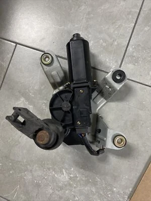 2004 2005 2006 2007 2008 2009 NISSAN QUEST REAR WIPER MOTOR 28700-5Z000 OEM BS3 - Image 1 of 4