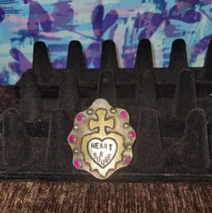 Gypsy Cowgirl Rubin massiver Cowgirl Ring größenverstellbar Kreuz & Herz Western - Bild 1 von 9