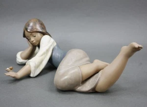 Lladró große Porzellan Figur "Mädchen mit Schnecke" - Bild 1 von 4