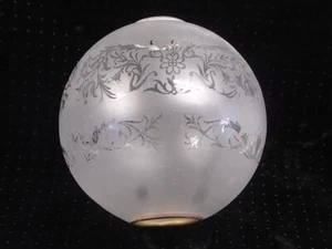 🇫🇷 ANCIEN GLOBE TULIPE BOULE ABAT JOUR DE LAMPE A PÉTROLE GLASS OIL LAMP - Photo 1/6