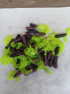 2" HG44 Purple Shad Hot Grub 25pk Twister Tails Crappie Walleye Bass - Picture 1 of 1