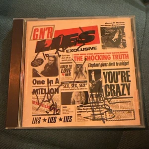GUNS N' ROSES SIGNED CD COVER Duff AUTOGRAPH matt sorum LIES - Picture 1 of 9