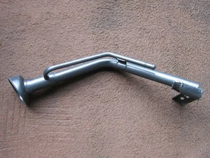 NEU ORIGINAL !!! NISSAN JUKE TANKROHR TANKSTUTZEN FUEL FILLER NECK PIPE - Bild 1 von 1