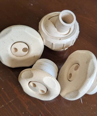 Four (4) Waterway  Deluxe 2 1/2" and 3 1/4" Internal Whirly Hot Tub Jets - Image 1 of 4