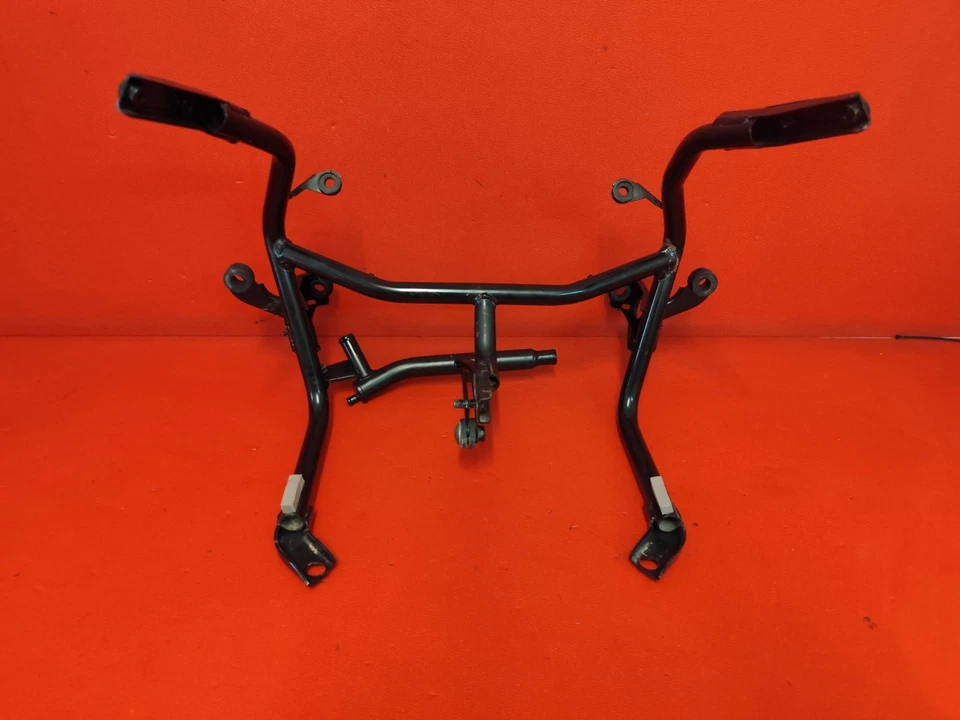 YAMAHA YZF600R Thundercat 2002 Hilfsrahmen Verkleidungshalter vorne gebraucht - Bild 1 von 4