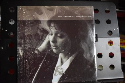 NANCI GRIFFITH collectable vinyl 12" single - Image 1 of 4