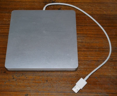 Apple USB SuperDrive CD DVD Player Burner, A1379, Silver Finish - Image 1 of 4