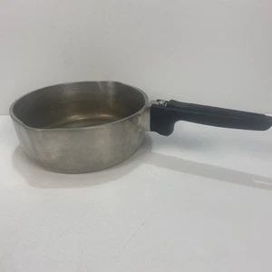 Vintage GHC Magnalite Saucepan Pot Aluminum 2-1/2" quart Double Spout No Lid - Picture 1 of 8