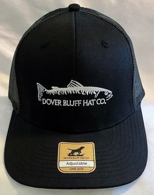 Dover Bluff Co.  Gorra de pesca ajustable con logotipo de pez camionero malla trasera Snapback Foto 1 de 3