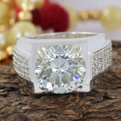 Anillo solitario de diamantes blancos VS1 naturales certificados de 4,90 quilates en plata de ley 925 Foto 1 de 4