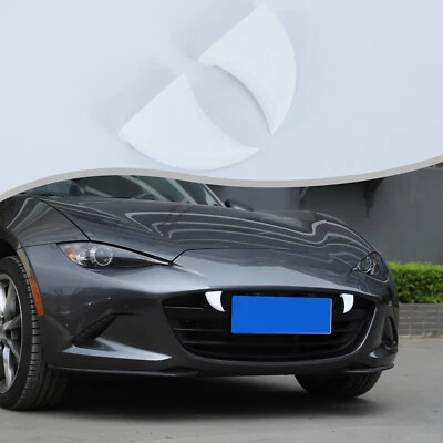 Dientes de vampiro de coche blanco / colmillos de parachoques / Halloween para Mazda MX-5 Miata 2023+ EE. UU. Foto 1 de 4