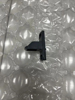 GE Washer DOOR LATCH WH01X32580 OEM  NEW - Image 1 of 3