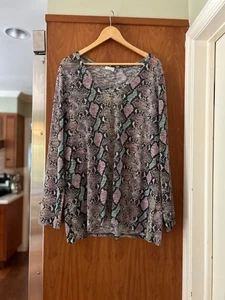 Bibi V Neck Sweater Snakeskin Print Beachy Pullover Whimsical Top 2XL - Picture 1 of 5