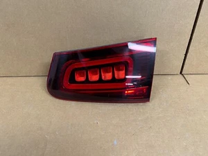 OEM 2020 2021 2022 MERCEDES-BENZ GLC300 LED TAIL LIGHT LEFT GATE MOUNT RH NICE! - Picture 1 of 8