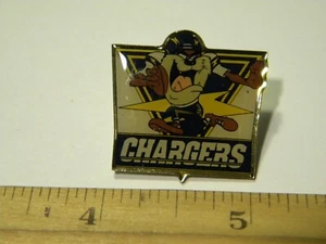 1992 Warner Brothers NFL Team Pins Taz Tazmanian Devil Loony Tunes - Bild 1 von 36