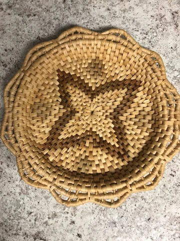 Hand Woven Native Grass Style Wicker Basket Hanging Tray Plate Trivet 12” VTG Cover