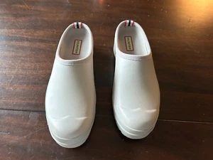 Women's Size 7 Hunter Gray Slip On Shoes - Picture 1 of 5
