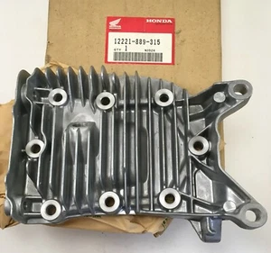 Motore spazzaneve testa cilindro OEM NOS Honda 12221-889-315 G300, HS70 - Foto 1 di 2