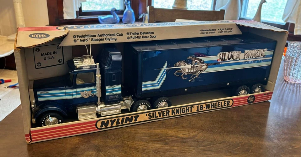 NYLINT Silver Knight 18-wheeler truck #345 in box - Image 1 of 4