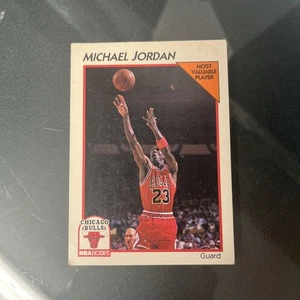 1991-92 NBA Hoops - Michael Jordan #5 - Bild 1 von 2
