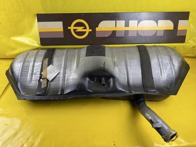 Depósito de combustible Opel Kadett D / E 1,6 diésel hatchback GM 90008336 depósito Foto 1 de 4