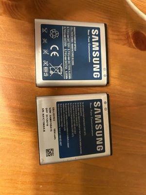 Nova Bateria de Celular Samsung 3.7 V Li-Ion EB-L1D71VZ 1850mAh VZW: SAMI515BATS - Imagem 1 de 2