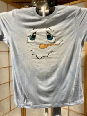Unisex Talla XL Linda Camiseta Cara Muñeco de Nieve Manga Corta ~ Nueva Con Etiquetas Foto 1 de 2