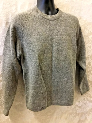 Gray Sweater shetland wool M crew neck heathered heavy thick vintage Hong Kong - Image 1 of 4