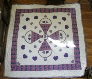 Lila & rosa Herzen Applikation Queen Quilt mit Hintergrund Quilten 103" x 105" - Bild 1 von 8